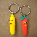 Key ring, carrot, corn 